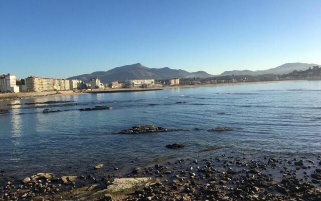 Saint-Jean-de-Luz-location 2 minutes a pieds de la plage