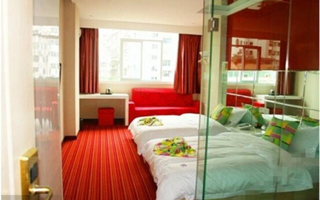 Guangan Pinrui Business Hotel