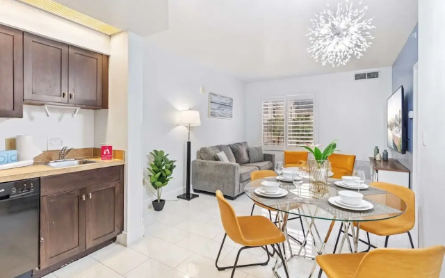 7601 Canada Avenue #502