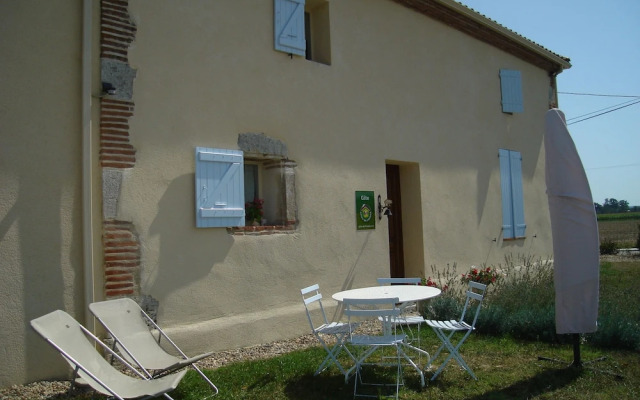 Maison d'Hôtes L'OUSTAL D'ADELE