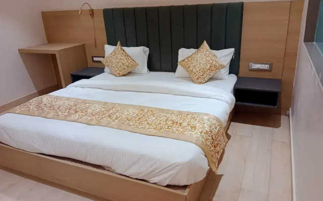 Sampanna Inn