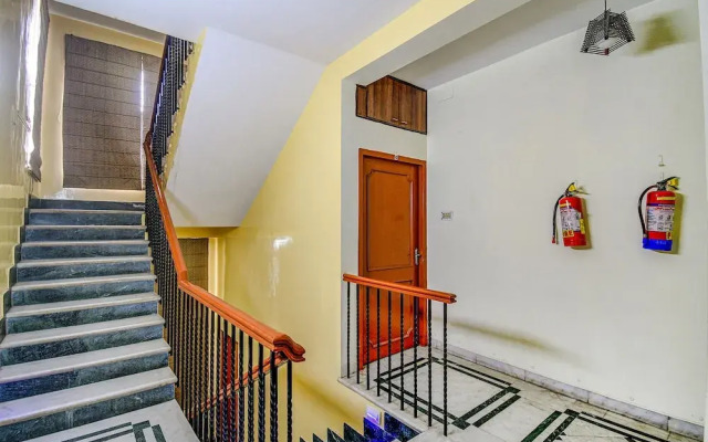 FabHotel Mishra Residency Salt Lake City