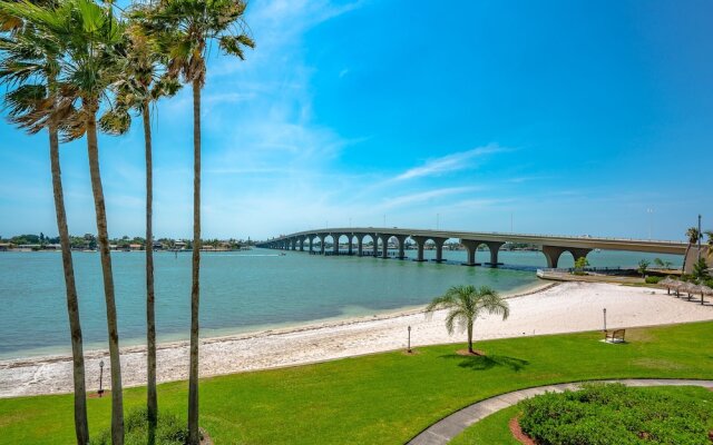 Bahia Vista by VTrips