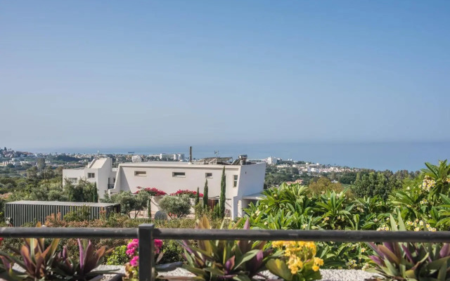 Lovely one bedroom apartment with nice view