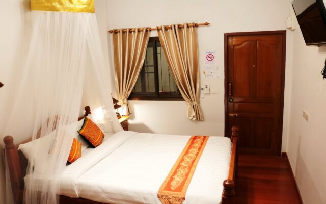 Apilapa Hotel&Hostel
