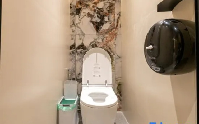 ZaiRenhai Youth Apartment