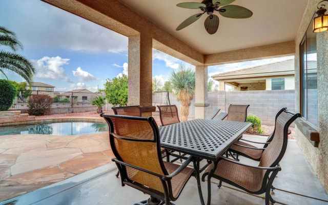 Heated Pool, Community Perks: Updated Gilbert Home