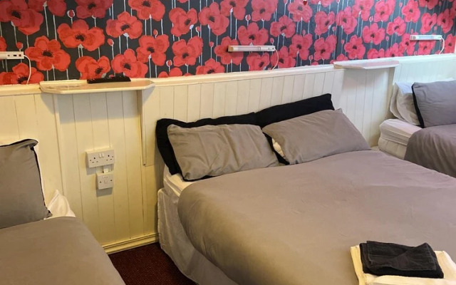 The Darfield Hotel
