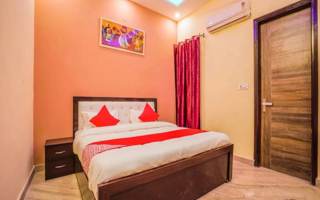 Janak Residency By OYO Rooms