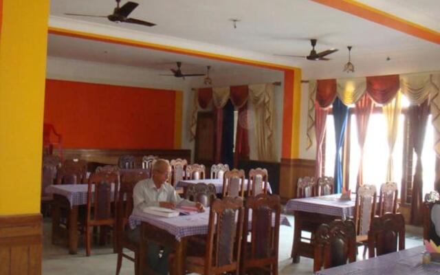 Hotel Himsagar