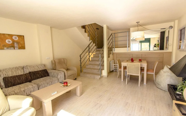 House With 3 Bedrooms in Tarragona, With Wonderful Mountain View, Priv - Hotel in 塔拉戈纳 - Photo 3