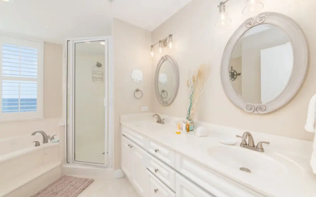 Beach Colony of Perdido E01b