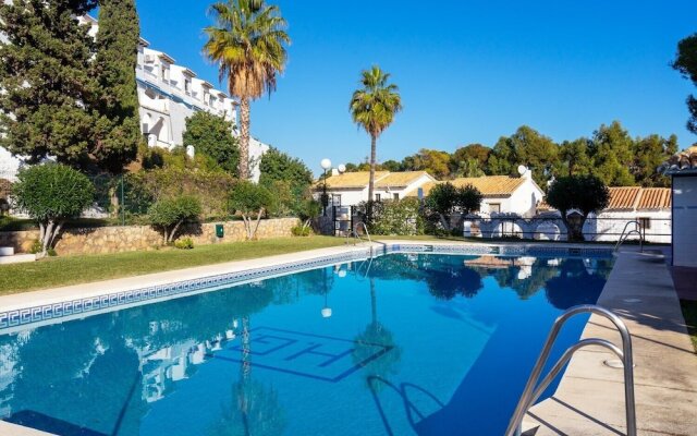 Townhouse with sea view in Torrequebrada