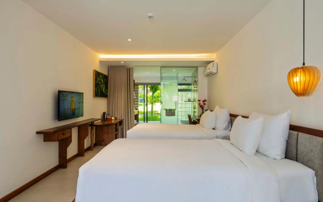 Shoreline Stay – Guest Rooms – Da Nang