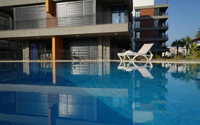 Mene Suites