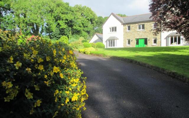 PK Lodge B&B
