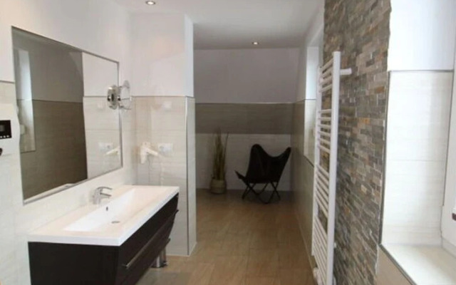 Casa Fortuna Modern Retreat