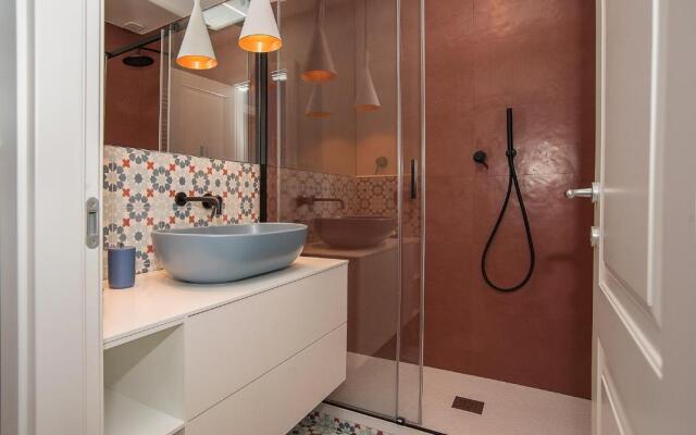 LikeYourHome, 80 sq m luxury apartment with Jacuzzi, in Trastevere district