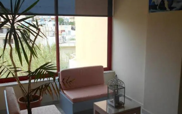 Saint-Trope Studios
