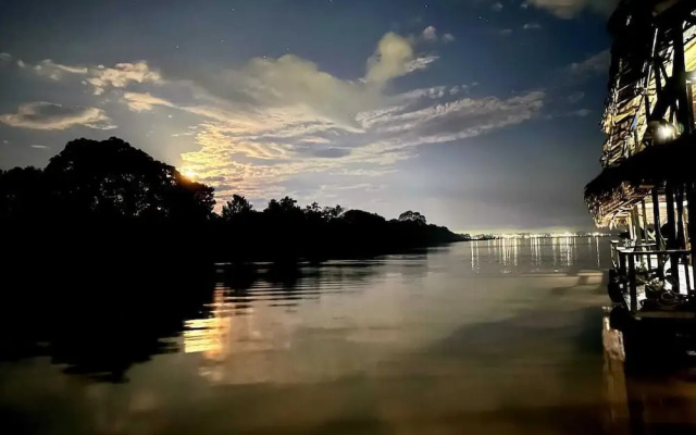 Kurupira Cabana Flotante Amazonas