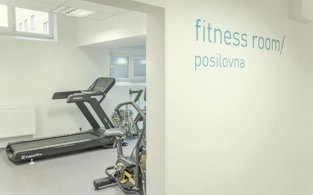 Wellness studio! Finnish sauna, Whirlpool, Gym & more!