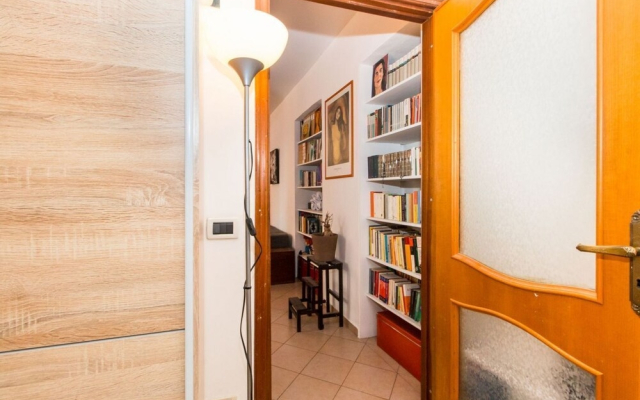 Vanchiglietta Roomy Apartment