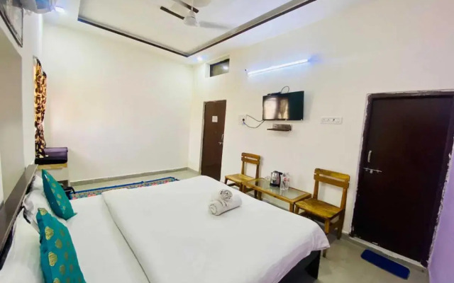 Oyo 702858 Hotel Holiday Trip Haveli