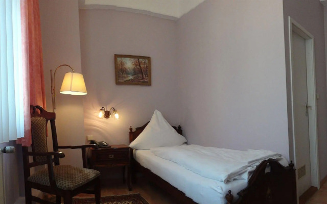 Hotel Weisses Haus