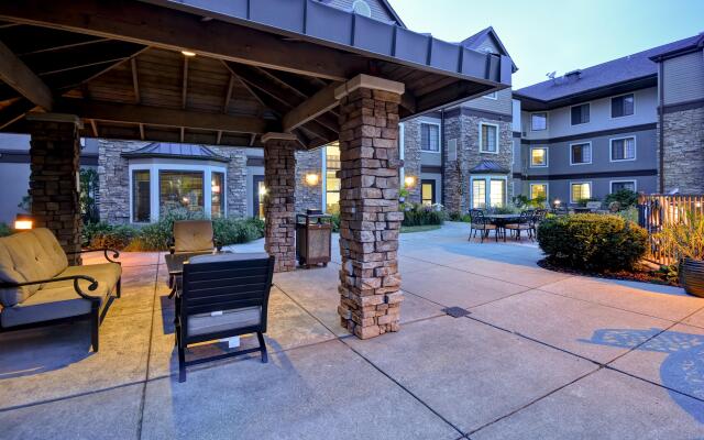 Staybridge Suites Grand Rapids-Kentwood by IHG