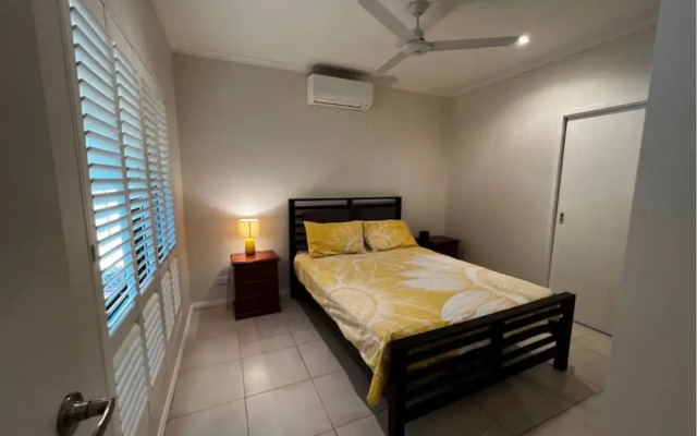 Entire holiday home in Cable Beach