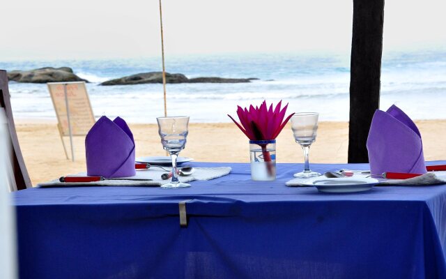WASANA Beach Hotel