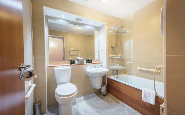 The Knight Residence Apartments by Mansley