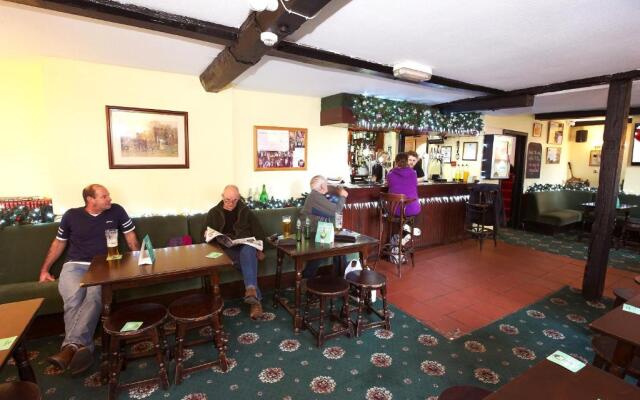 The Black Swan Inn B & B