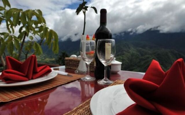 Eden Mountain View Hotel