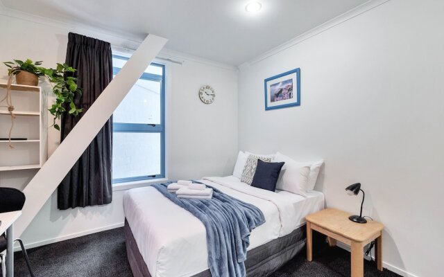 Cute Little Private Studio In the City