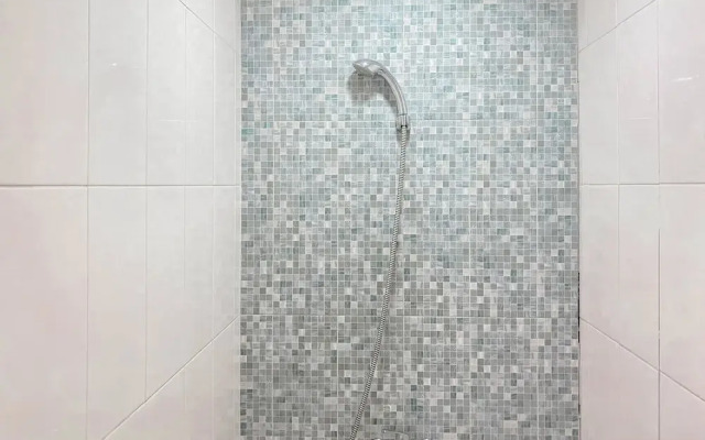 Spacious and Combined 1BR Apartment at Nine Residence