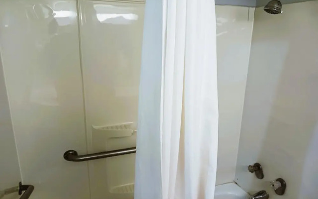 USA Inn Junction City Near Fort Riley