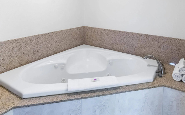 Studio 6 Mojave, CA - Airport