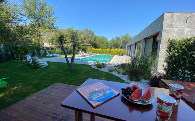Kayaköy'de Kiralık 8 Kişilik Lüks Villa