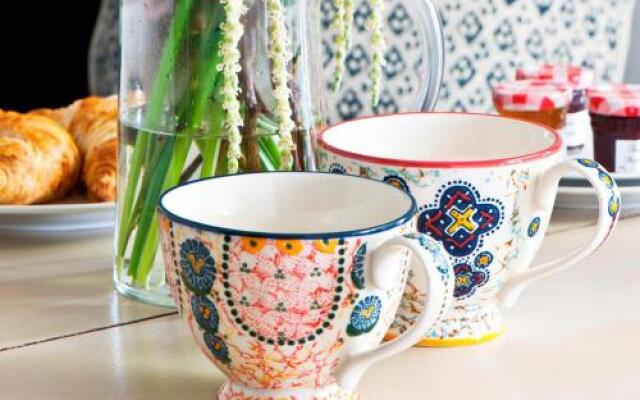 Fritton Arms Collection