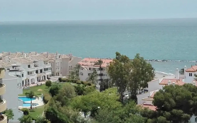 Sea Views Studio 712