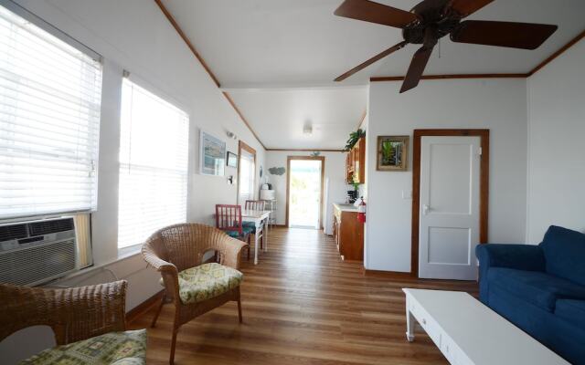 Four Flowers Guesthouse