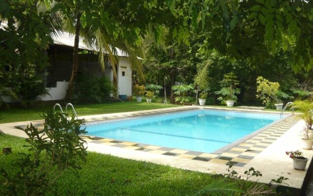 Sunrise Holiday Resort
