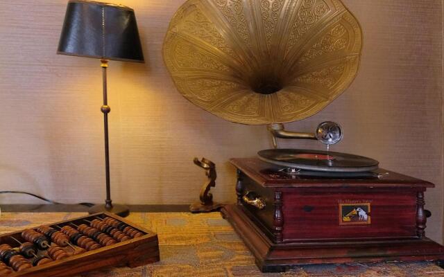 Bfg Suites Leselidze