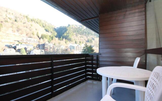 Appartement Mont-Dore, 4 pièces, 8 personnes - FR-1-608-3