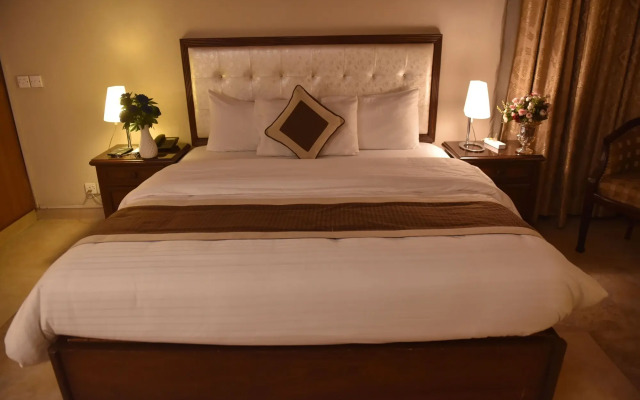 Shalimar Tower Hotel