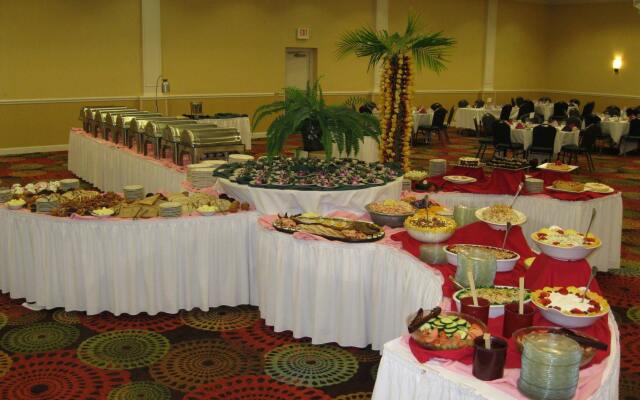 The Plaza Hotel & Suites