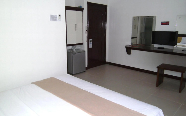 Seashore Beach Resort