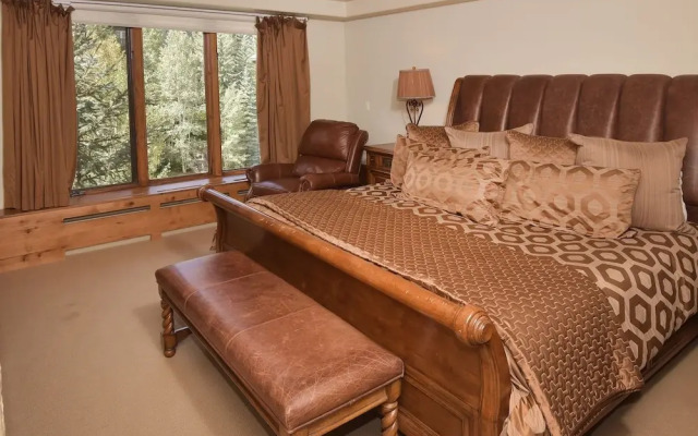 The Pines 401