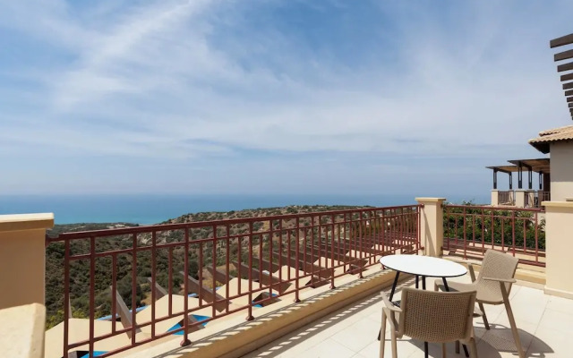 Aphrodite Hills Holiday Residences The Mythos Collection Villas